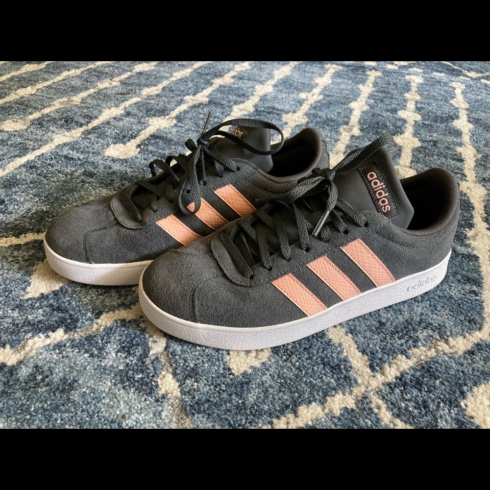 Gray suede Adidas size 8